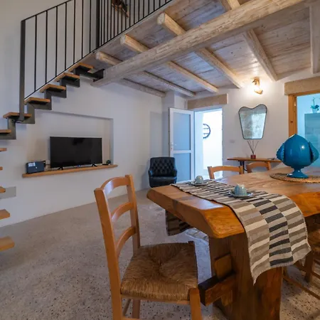 Amazing Corte With Pool And Sauna