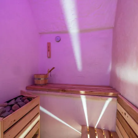 Amazing Corte With Pool And Sauna Ferienhaus Taurisano